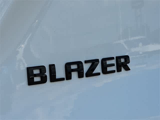 Thumbnail: 2025 Chevrolet Blazer - 23