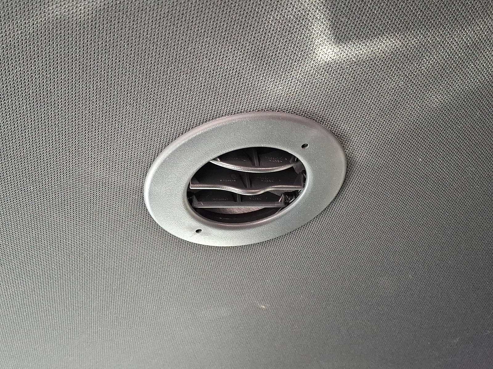 Thumbnail: 2025 Chevrolet Traverse - 26