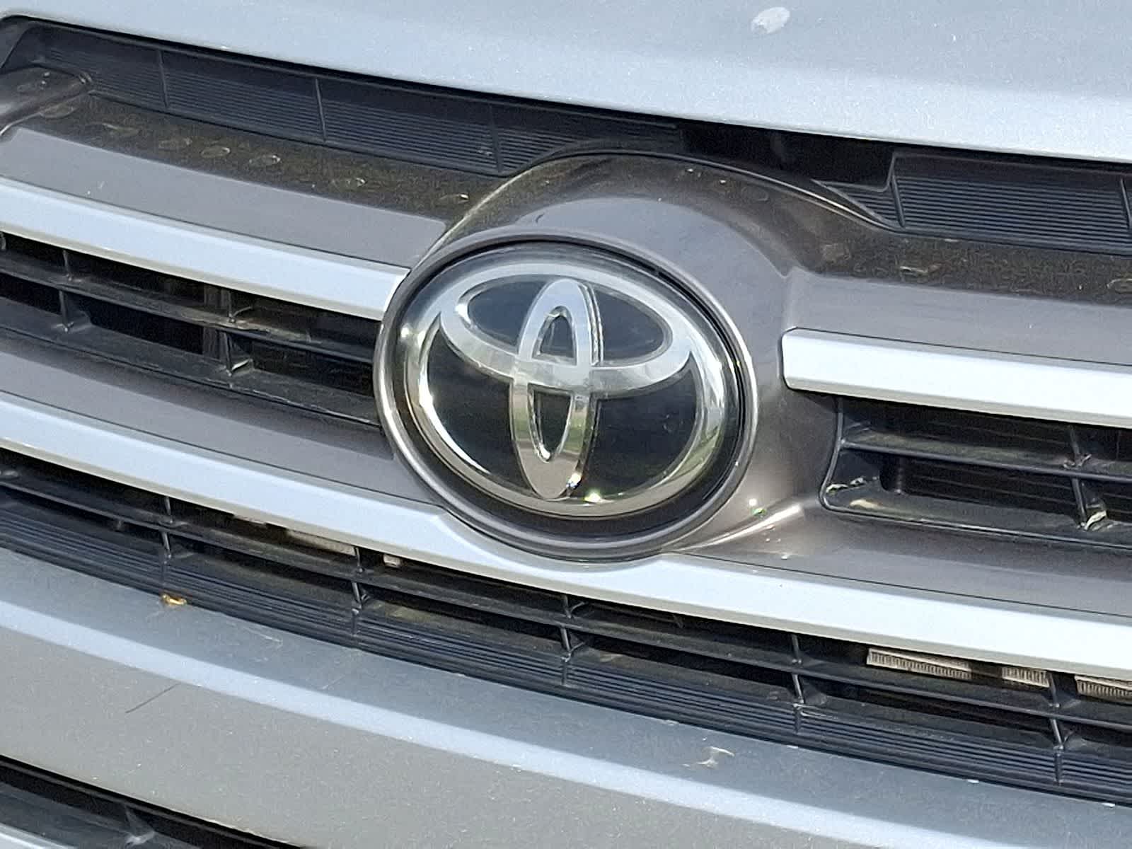 Thumbnail: 2019 Toyota Highlander - 34