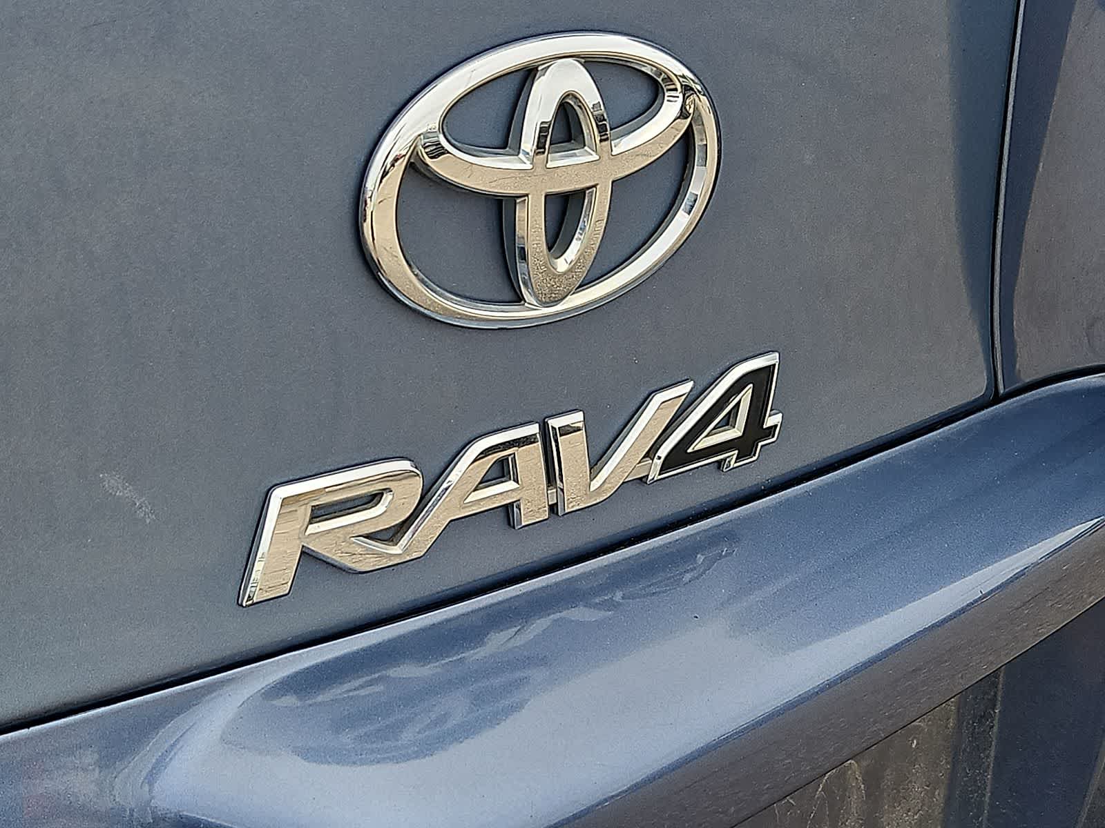 Thumbnail: 2012 Toyota RAV4 - 5