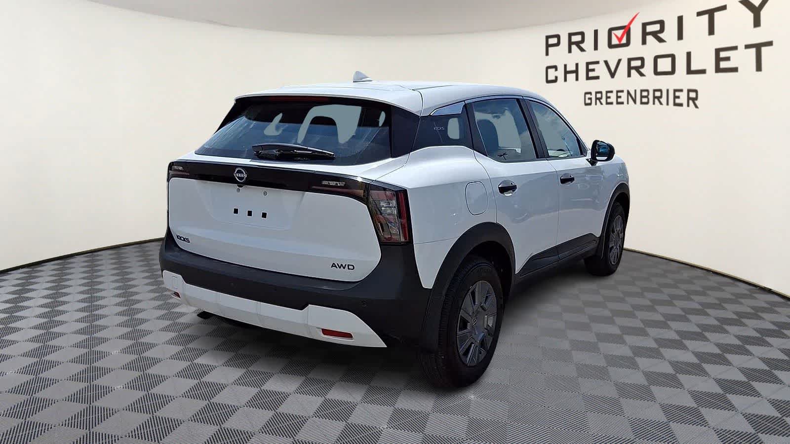 Thumbnail: 2025 Nissan Kicks - 8