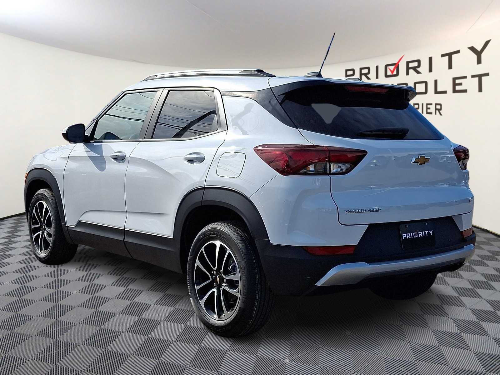 Thumbnail: 2026 Chevrolet TrailBlazer - 6