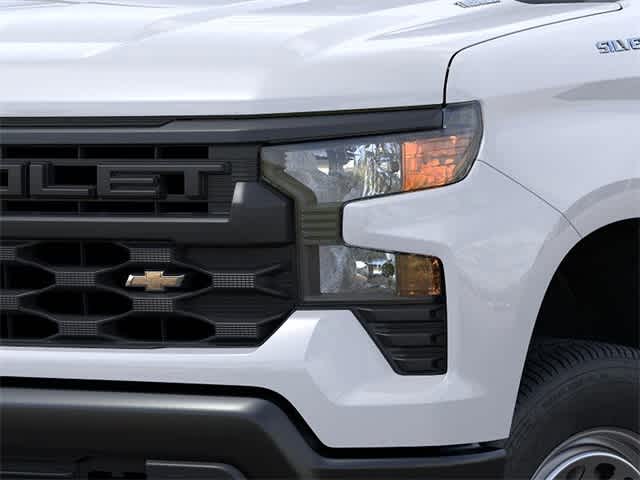 Thumbnail: 2026 Chevrolet Silverado 1500 - 10