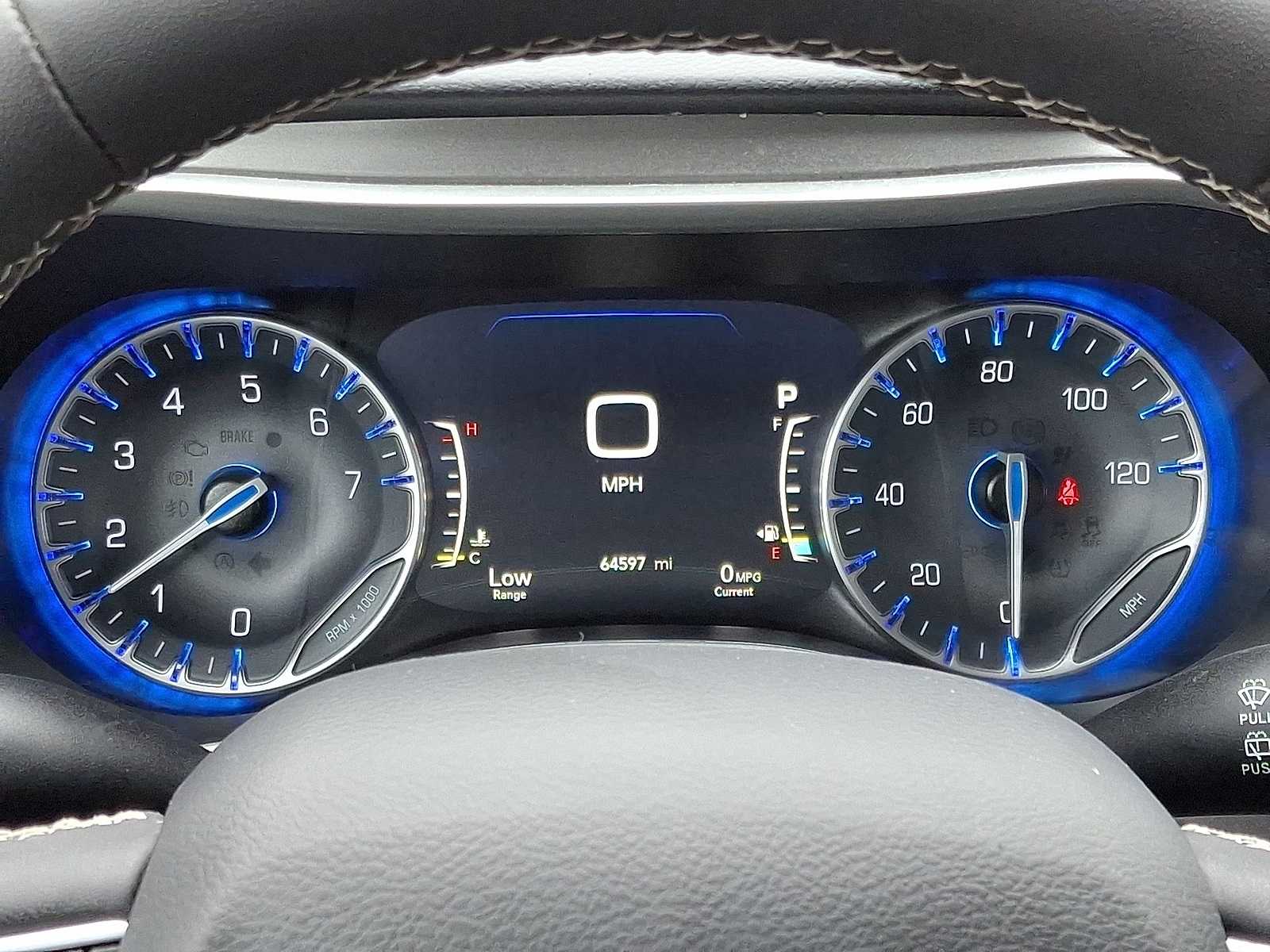 Thumbnail: 2023 Chrysler Pacifica - 14