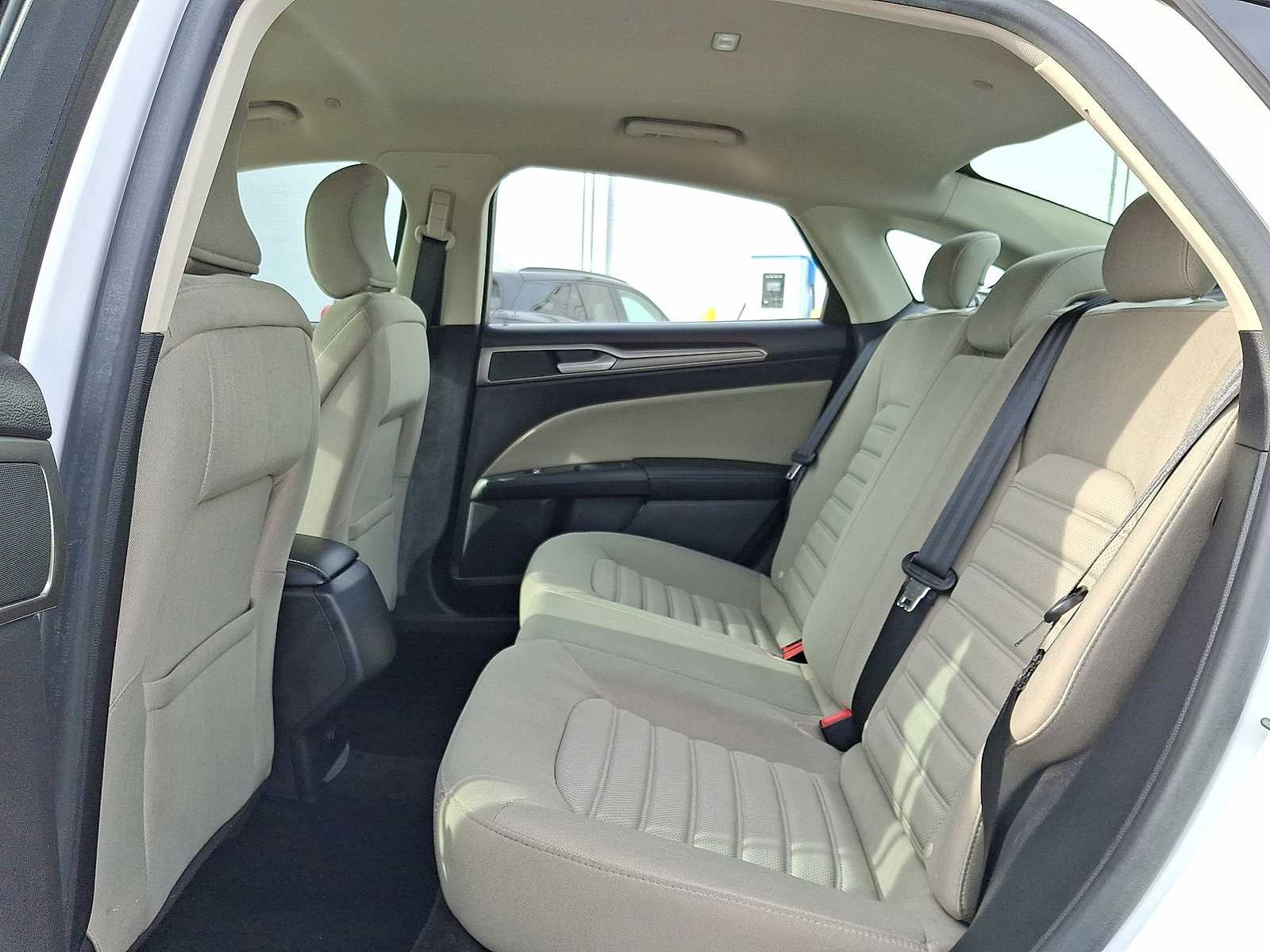 Thumbnail: 2018 Ford Fusion - 28