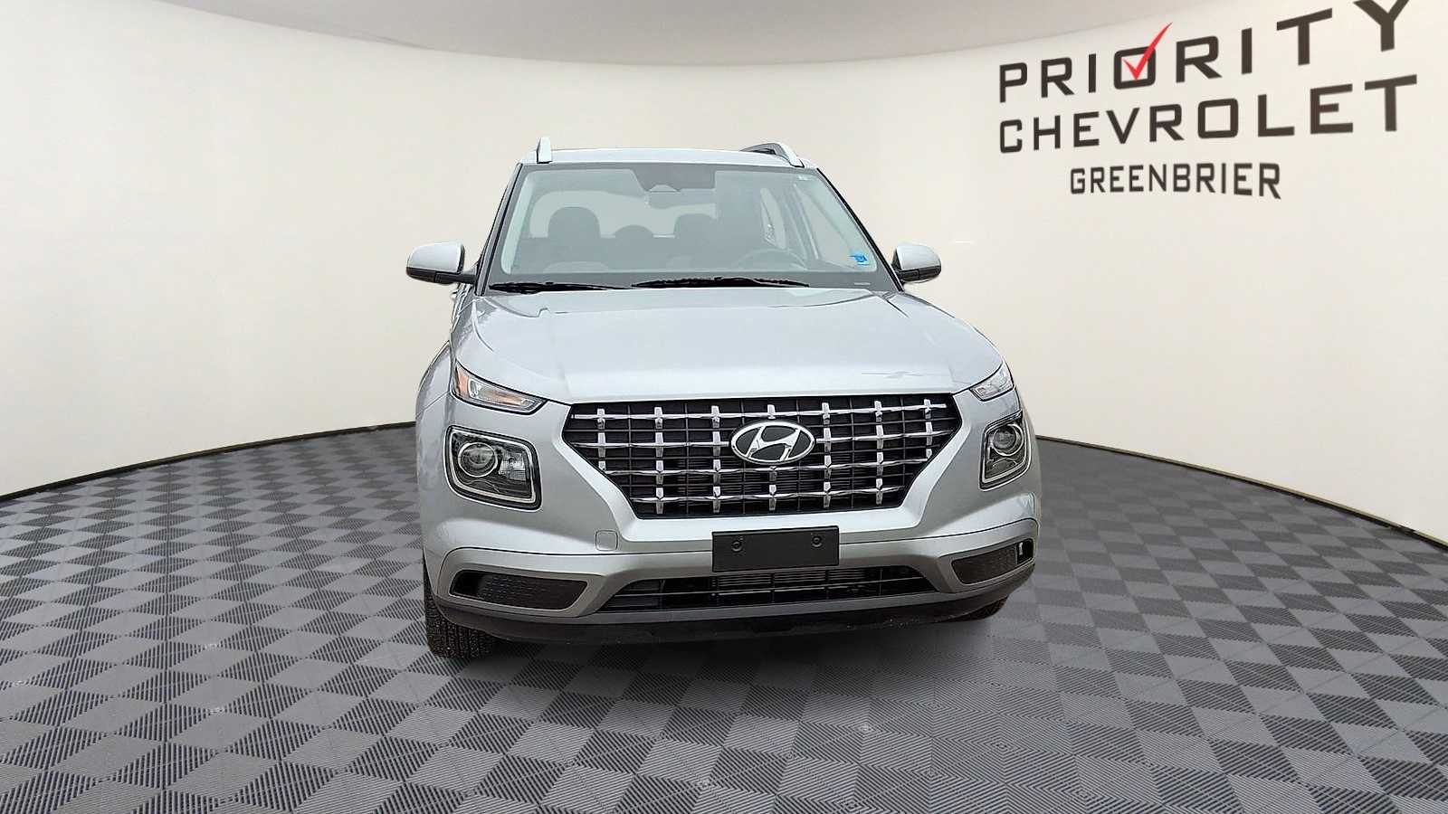 Thumbnail: 2025 Hyundai Venue - 3