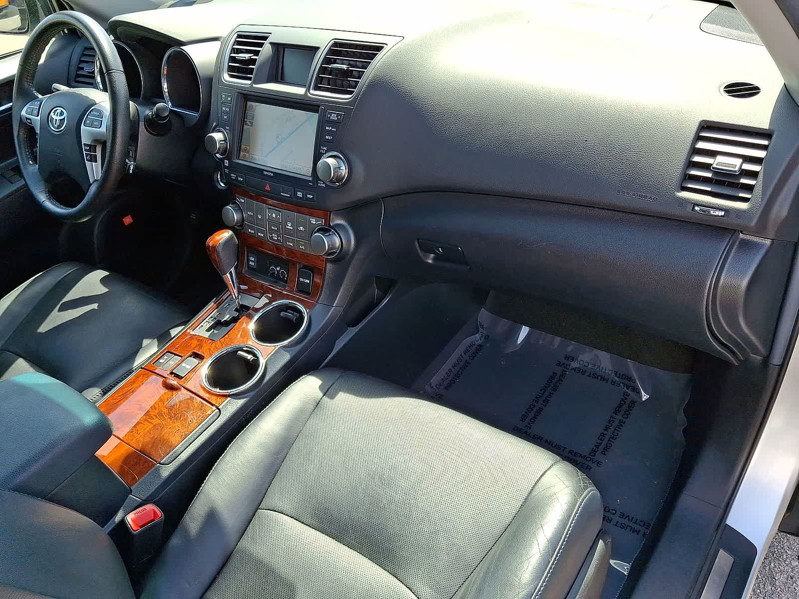 Thumbnail: 2012 Toyota Highlander - 36