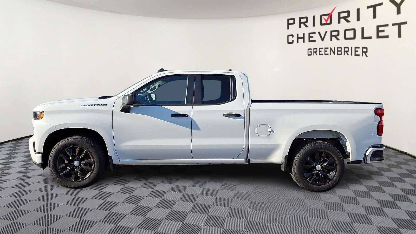 Thumbnail: 2020 Chevrolet Silverado 1500 - 5