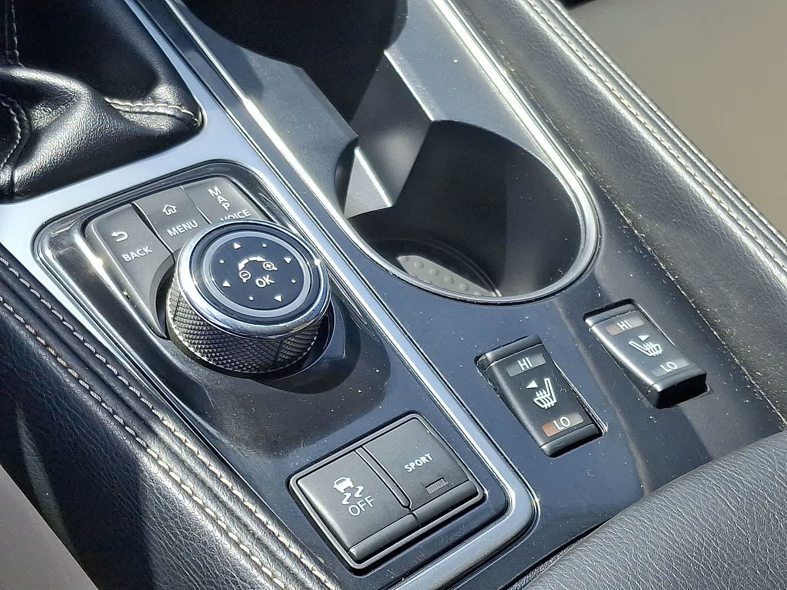 Thumbnail: 2019 Nissan Maxima - 24