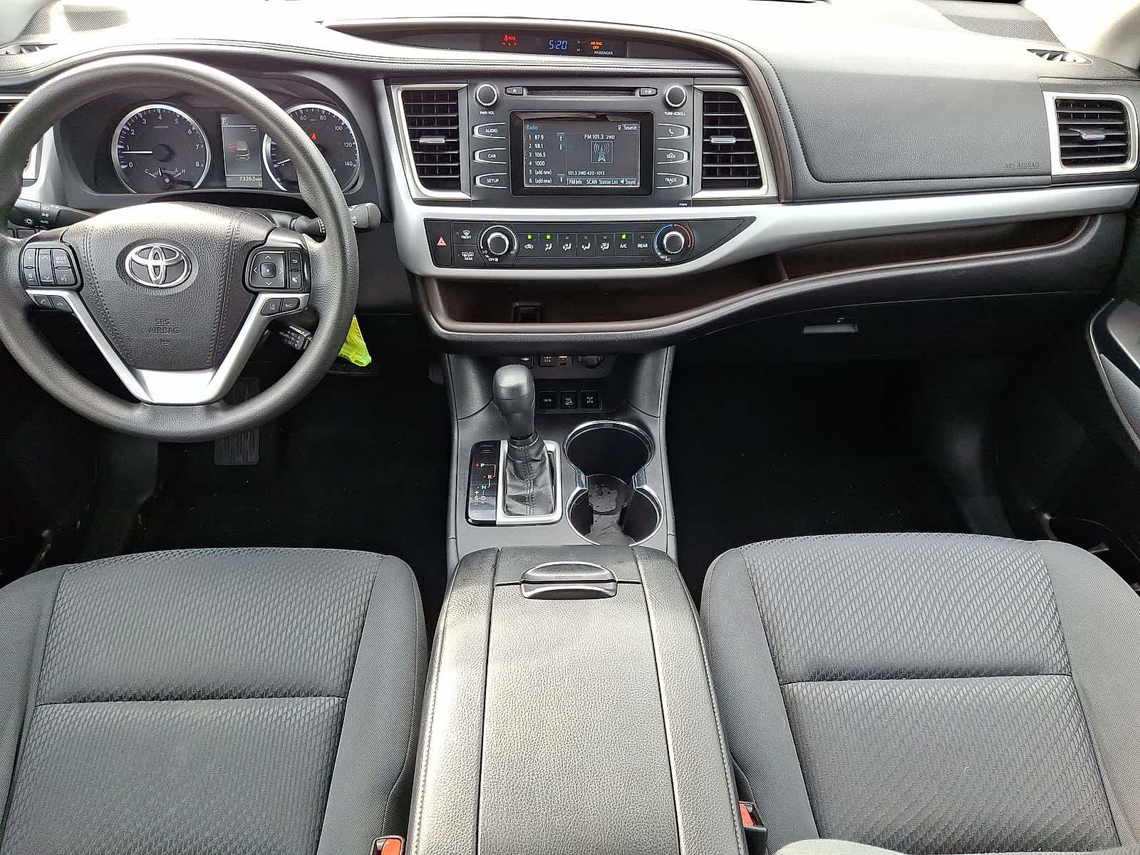 Thumbnail: 2019 Toyota Highlander - 11