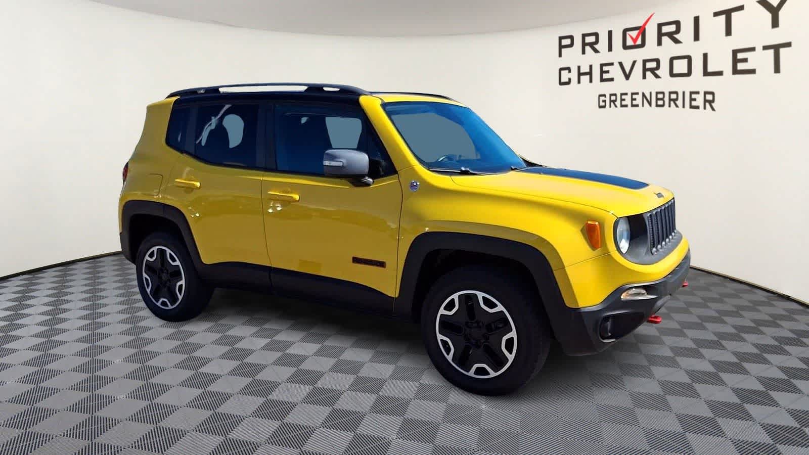 Thumbnail: 2015 Jeep Renegade - 2