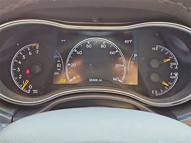 Thumbnail: 2019 Jeep Grand Cherokee - 17