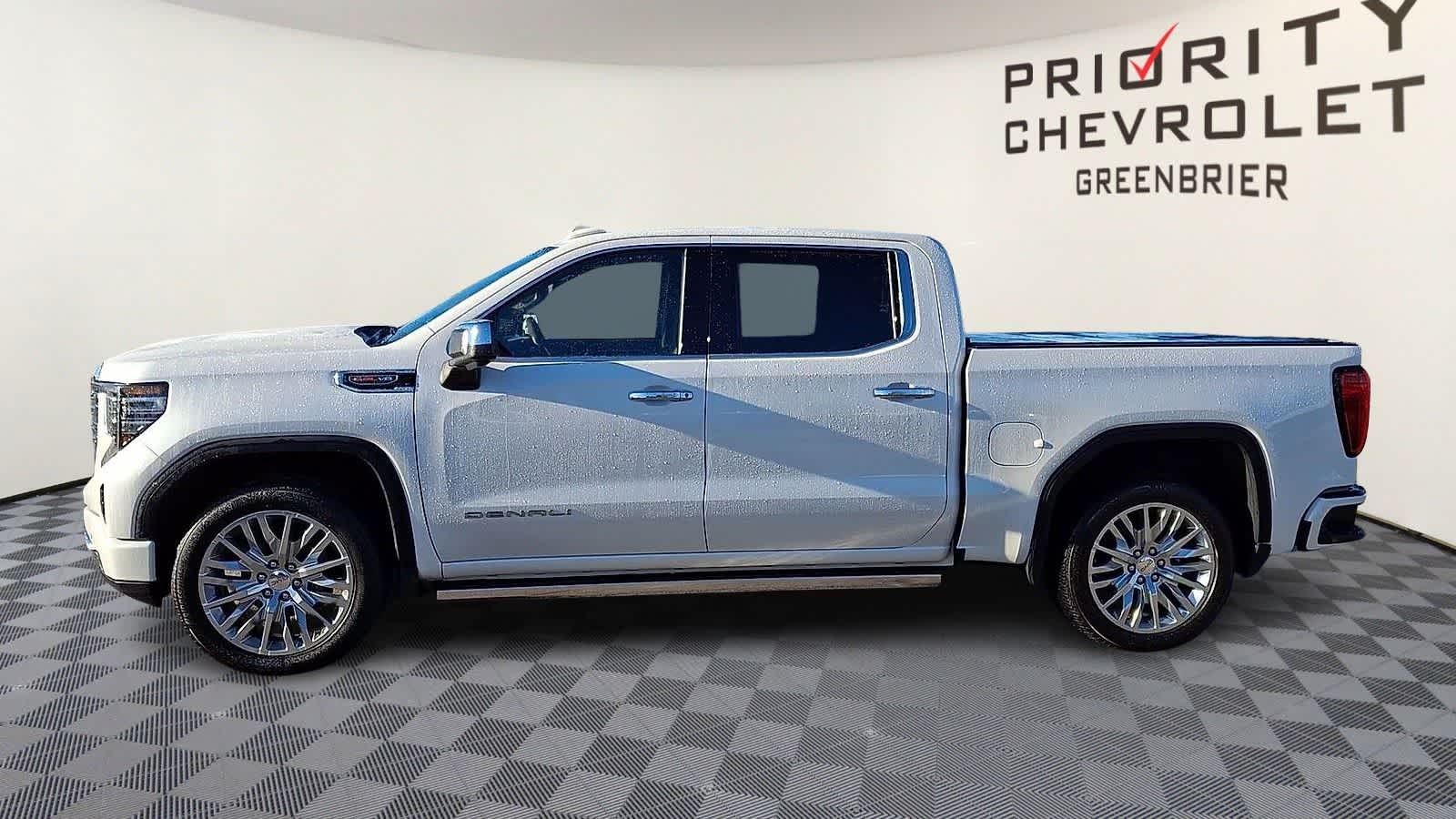 Thumbnail: 2024 GMC Sierra 1500 - 4