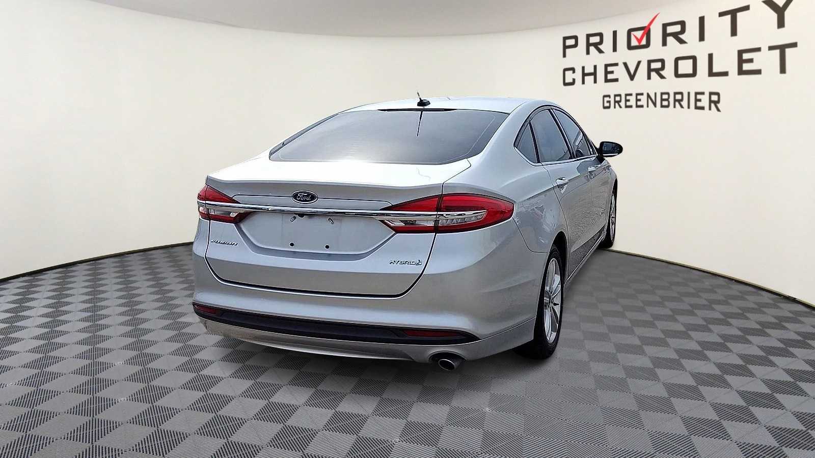 Thumbnail: 2018 Ford Fusion - 8