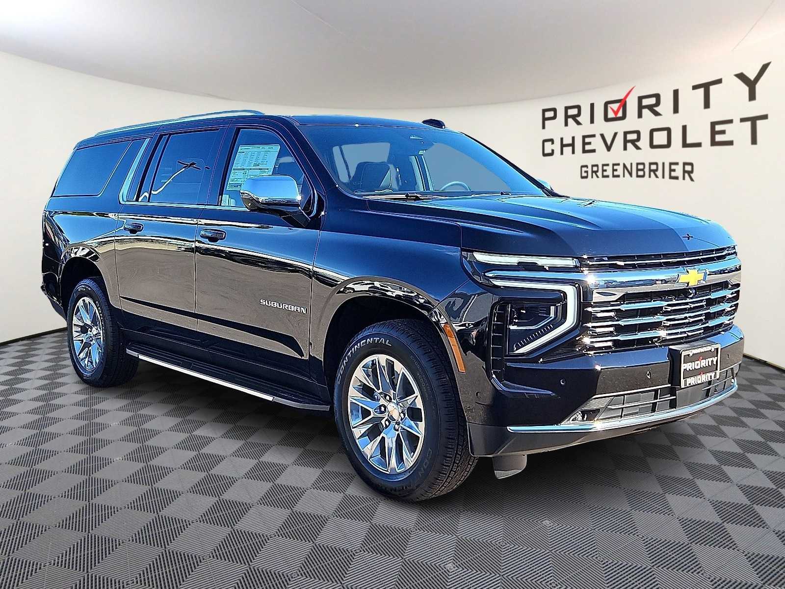 Thumbnail: 2026 Chevrolet Suburban - 3