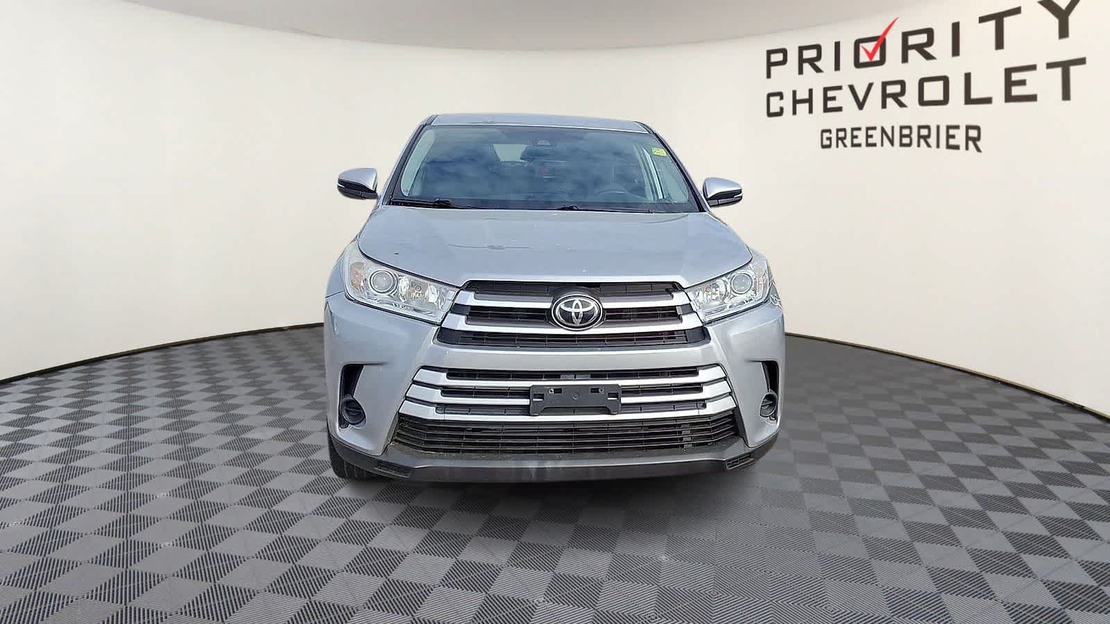 Thumbnail: 2019 Toyota Highlander - 3