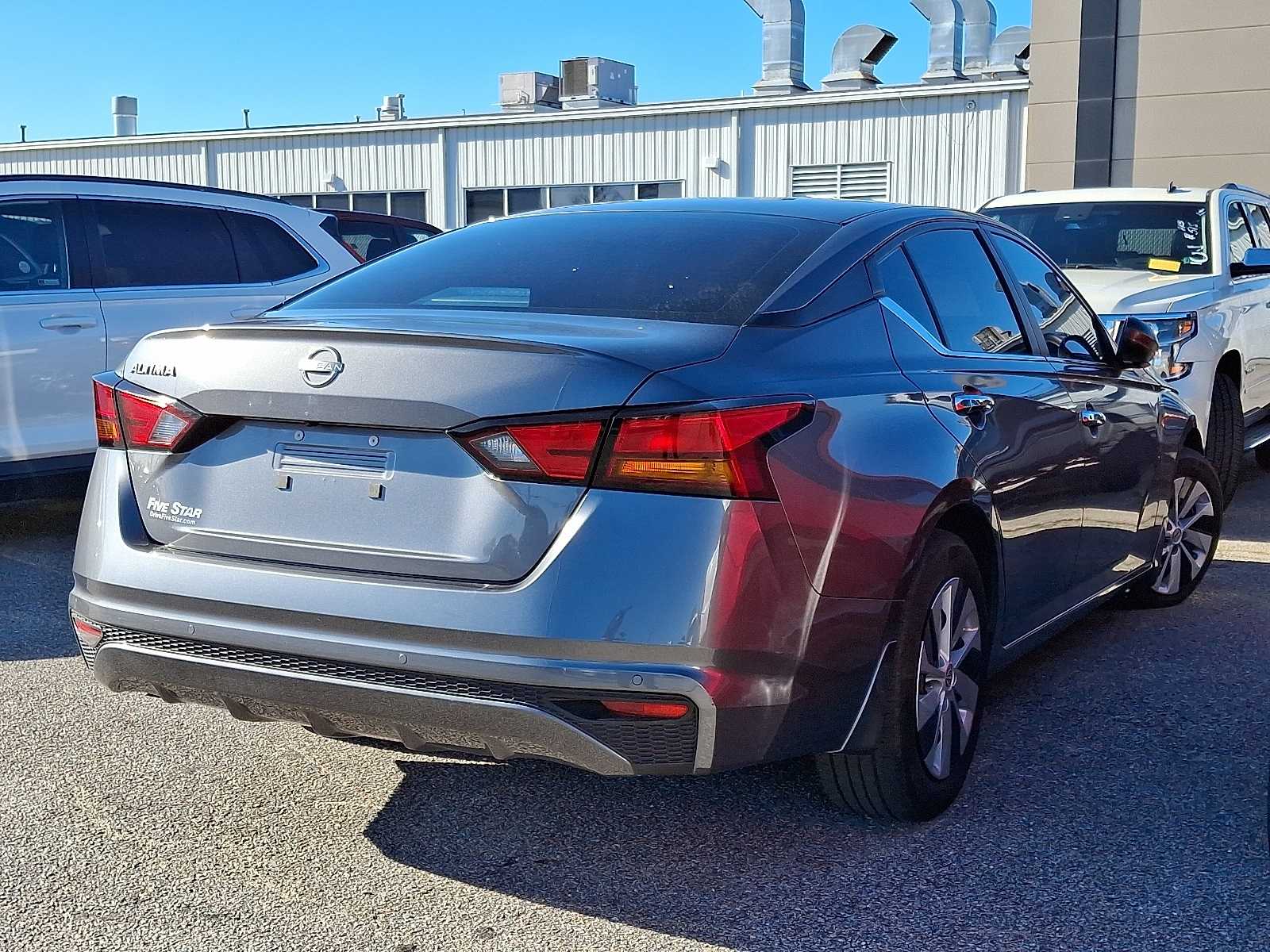 Thumbnail: 2024 Nissan Altima - 3