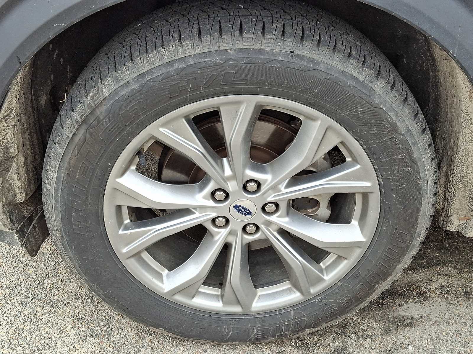 Thumbnail: 2022 Ford Explorer - 6