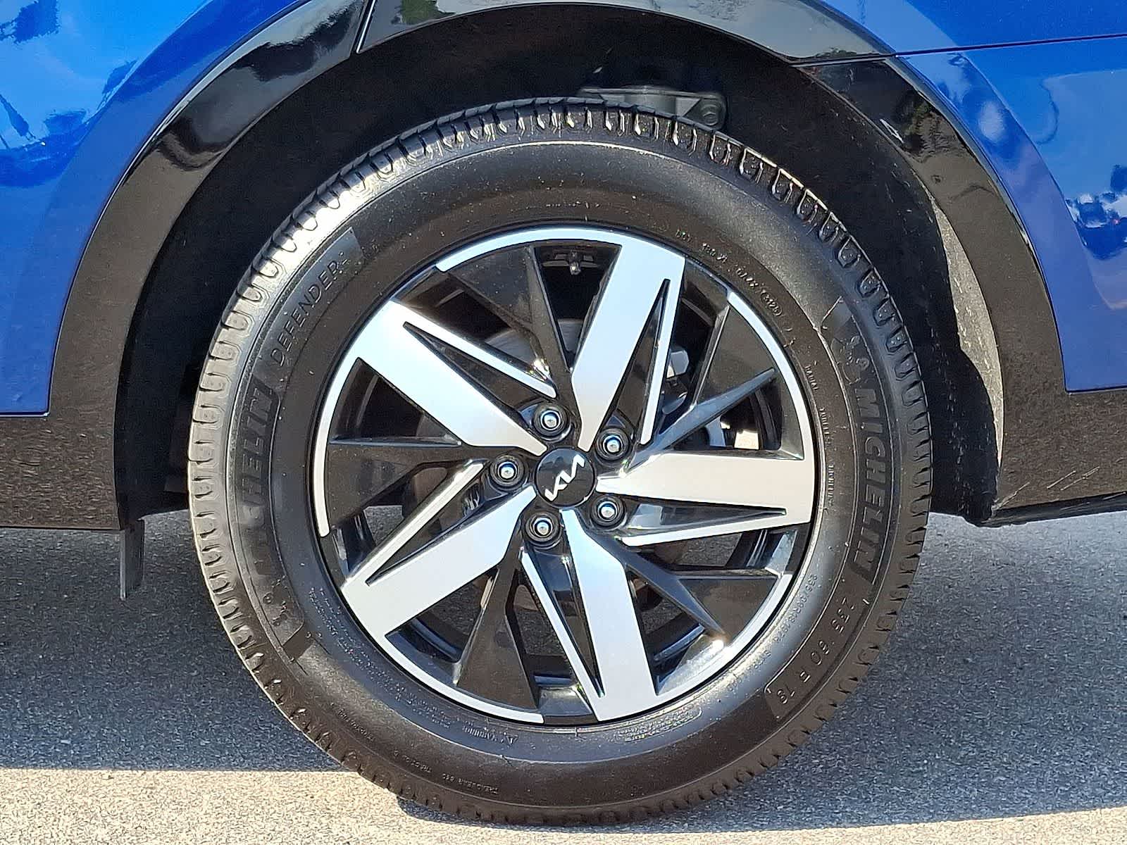 Thumbnail: 2023 Kia Sorento - 39