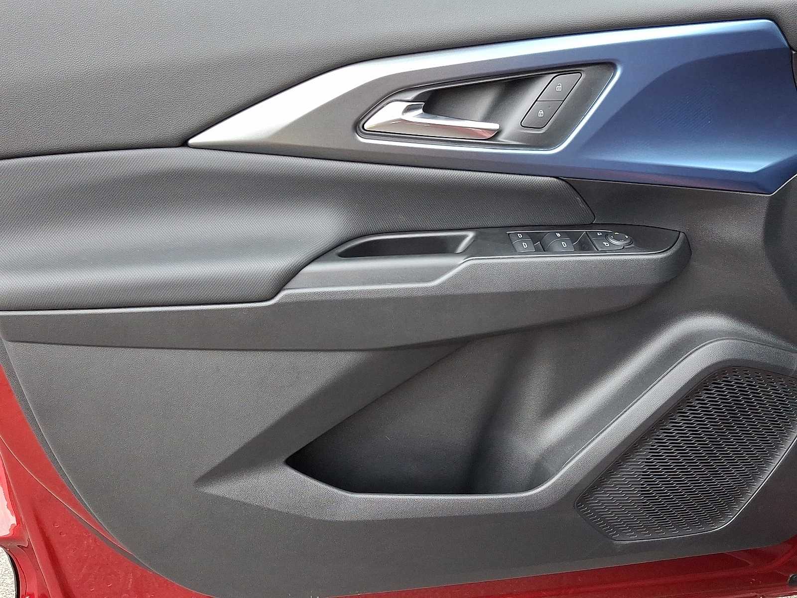 Thumbnail: 2025 Chevrolet Equinox - 8