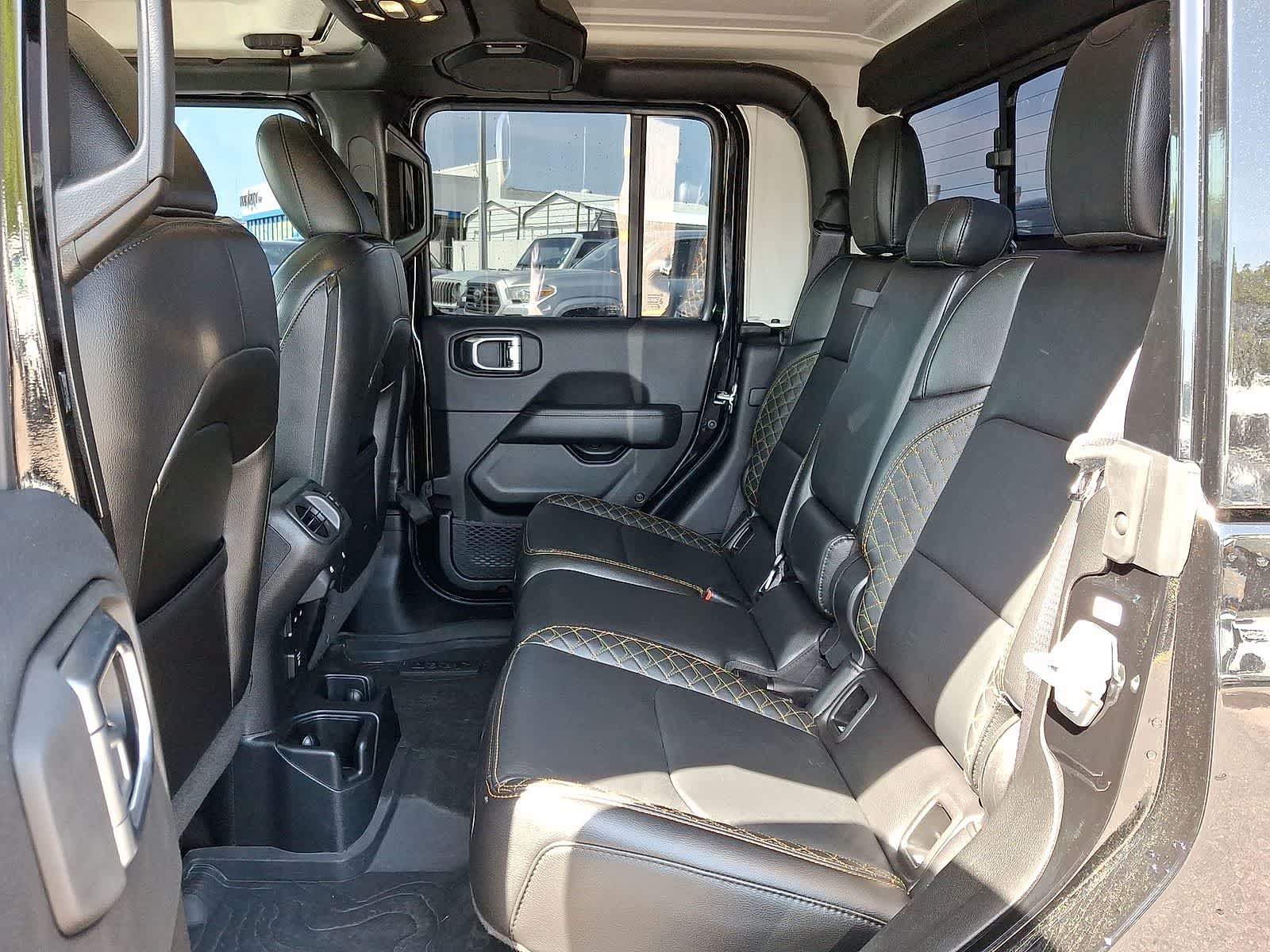 Thumbnail: 2023 Jeep Gladiator - 30