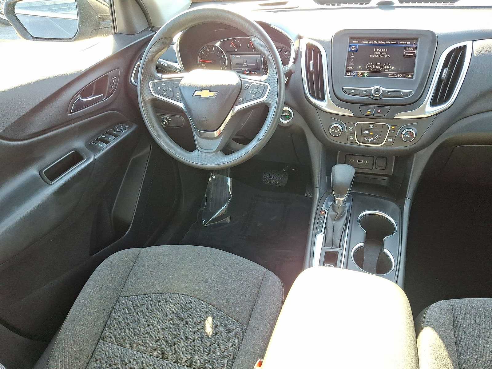 Thumbnail: 2023 Chevrolet Equinox - 10