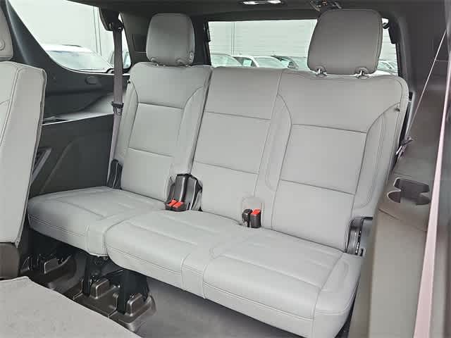 Thumbnail: 2025 Chevrolet Tahoe - 9