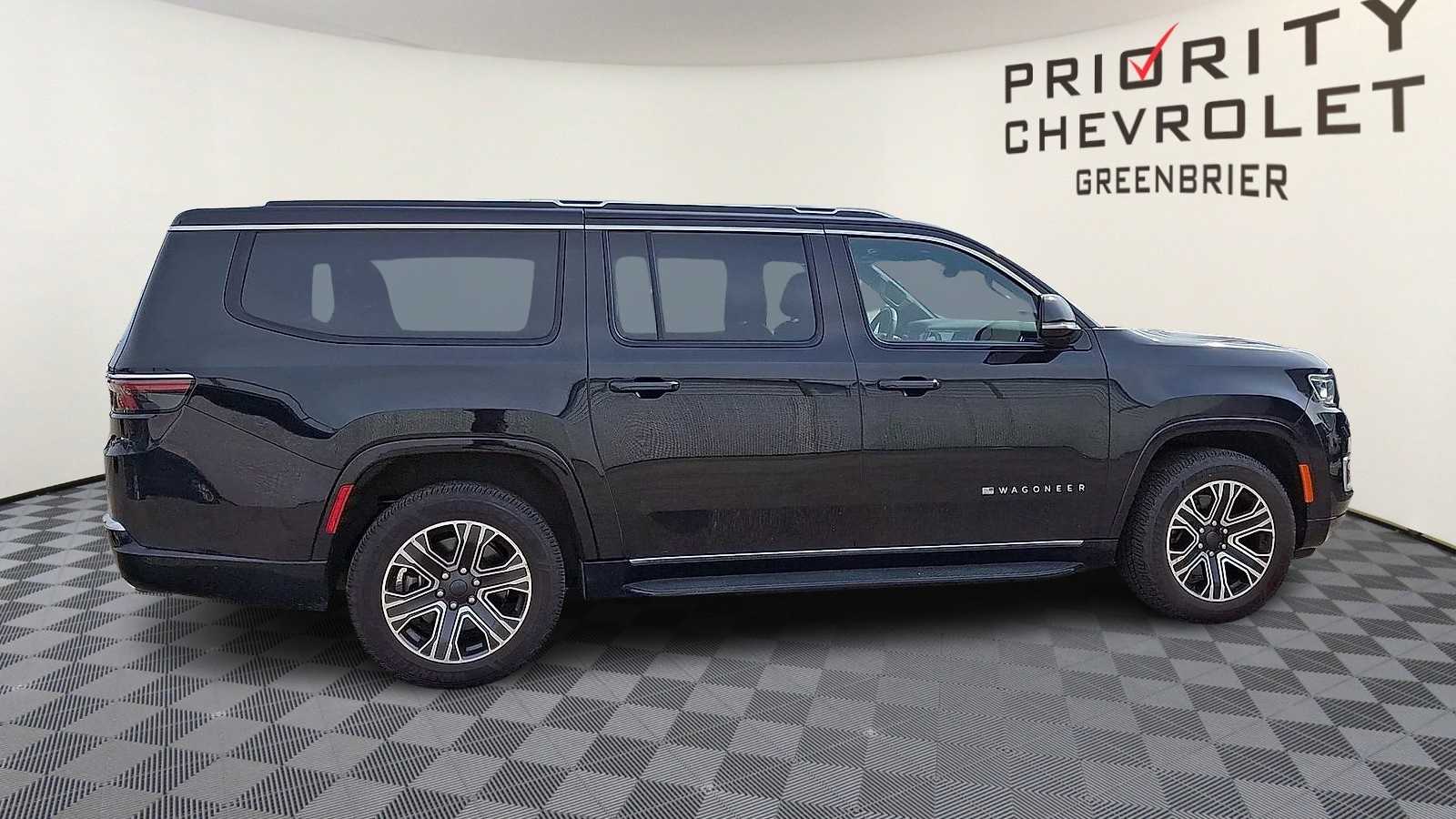 Thumbnail: 2024 Jeep Wagoneer - 9