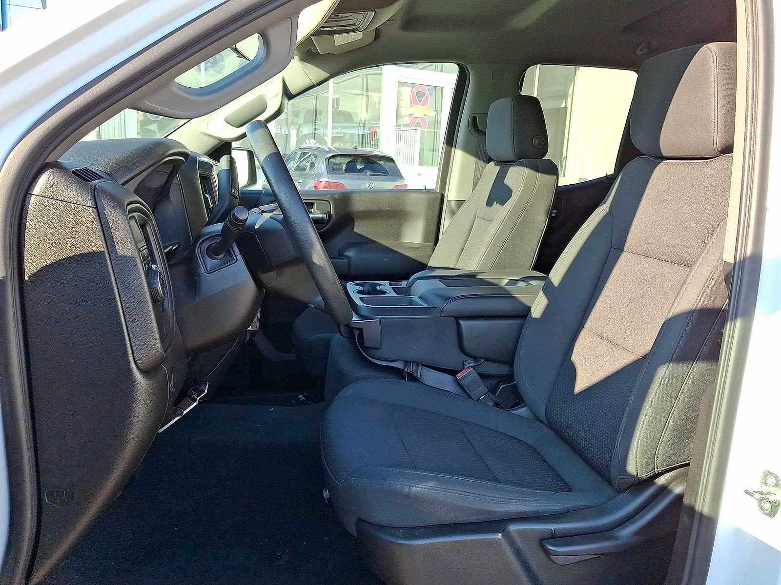 Thumbnail: 2020 Chevrolet Silverado 1500 - 23