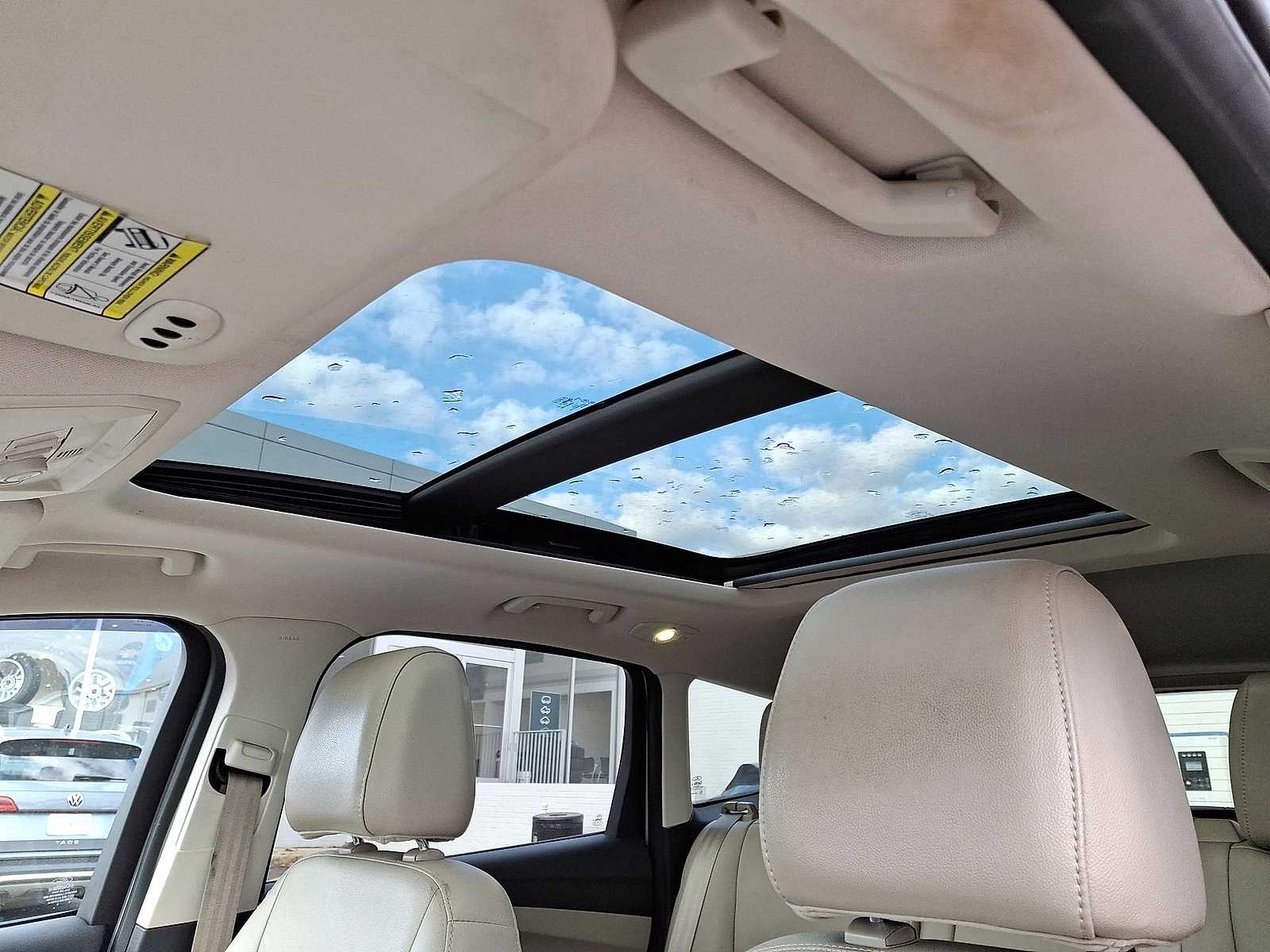 Thumbnail: 2015 Ford Escape - 24