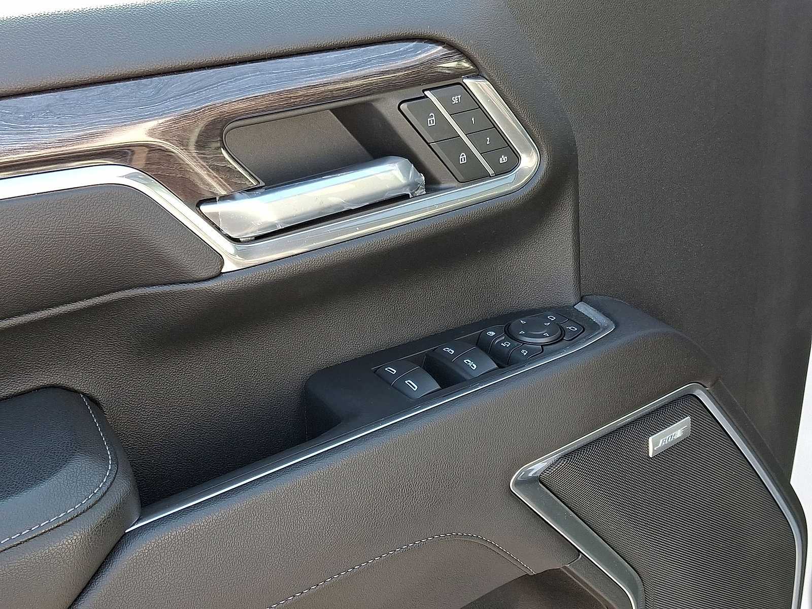 Thumbnail: 2024 Chevrolet Silverado 3500 - 30