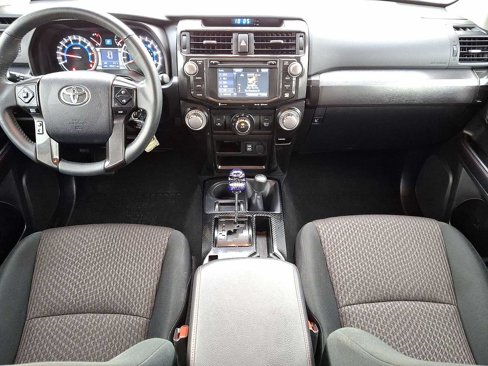 Thumbnail: 2019 Toyota 4Runner - 11