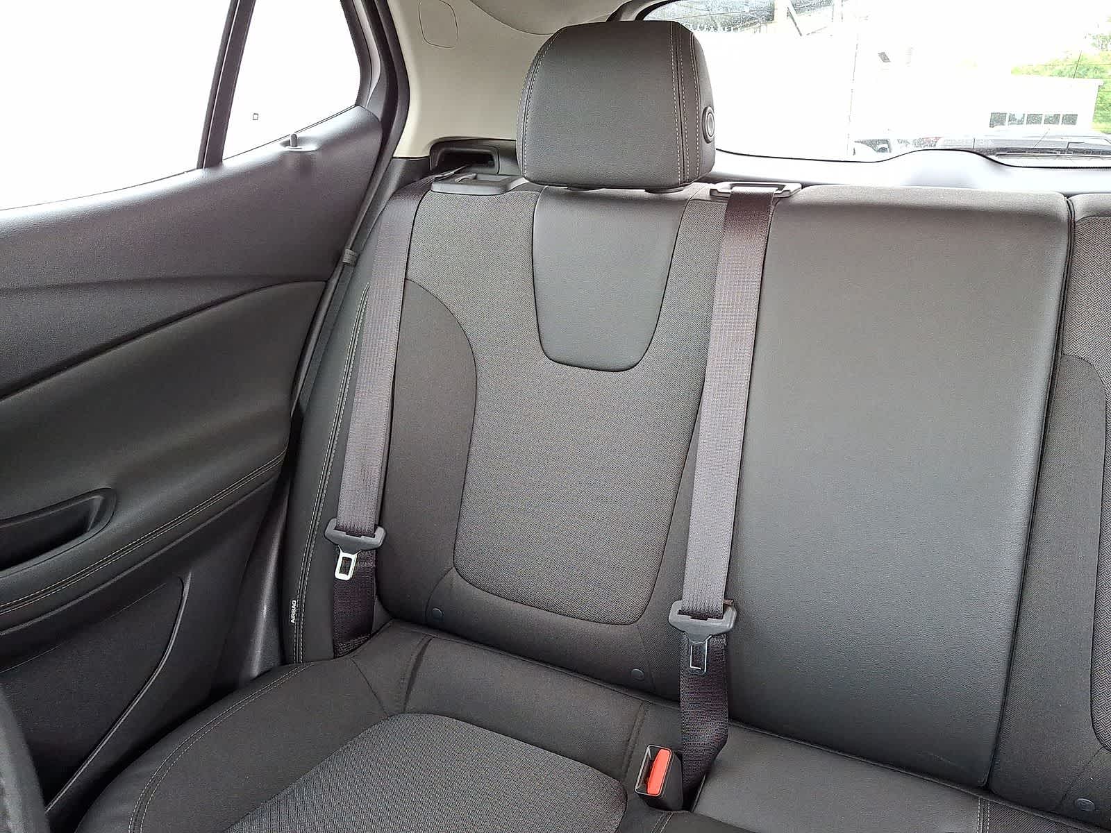 Thumbnail: 2025 Buick Encore GX - 13