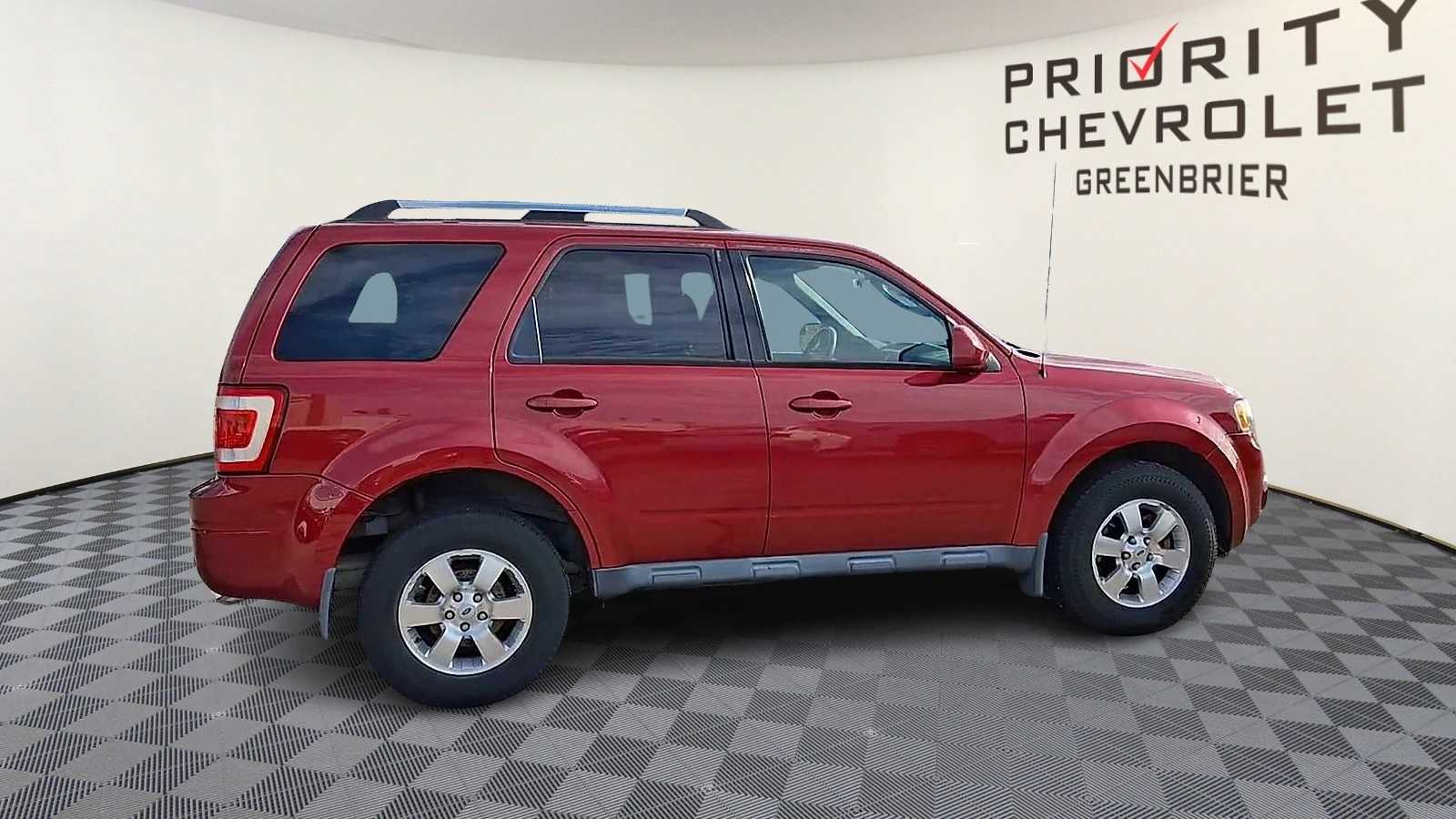 Thumbnail: 2012 Ford Escape - 9