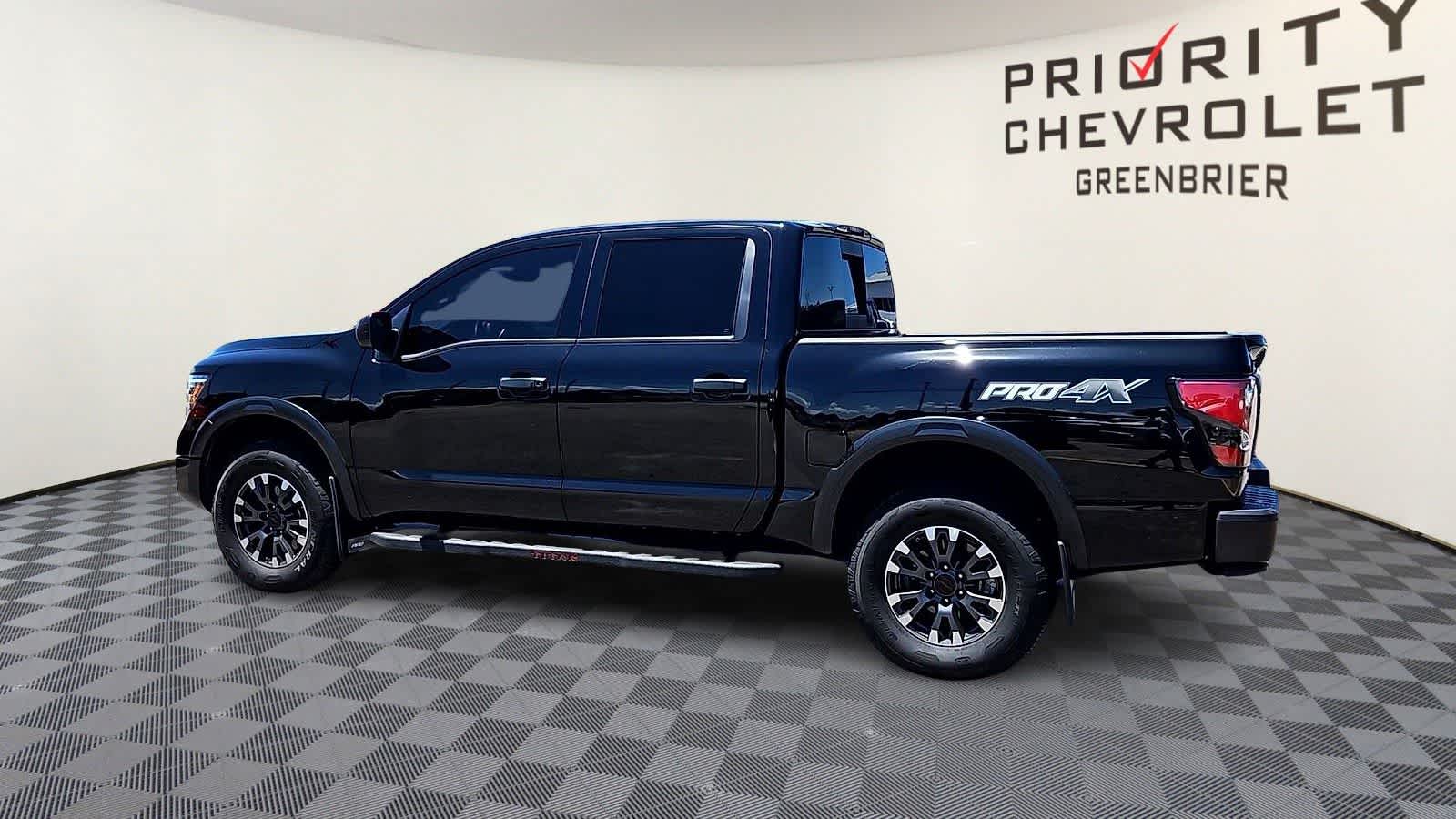 Thumbnail: 2024 Nissan Titan - 6