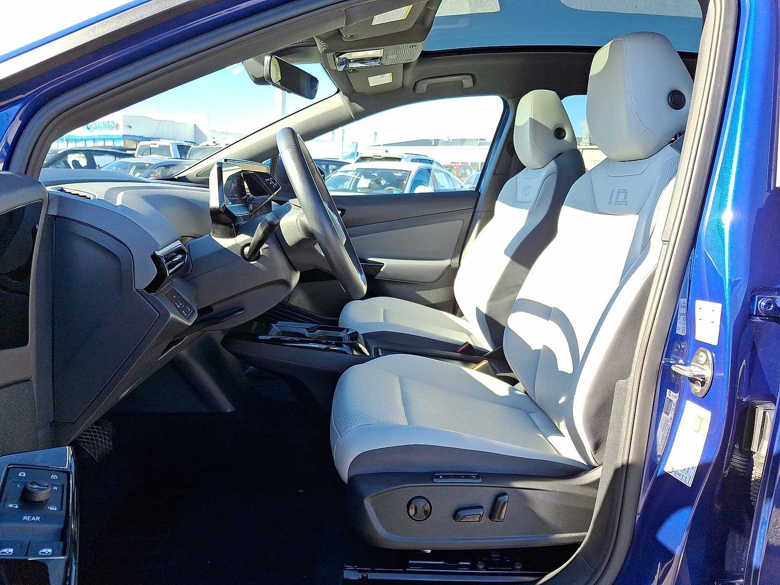 Thumbnail: 2022 Volkswagen ID.4 - 25