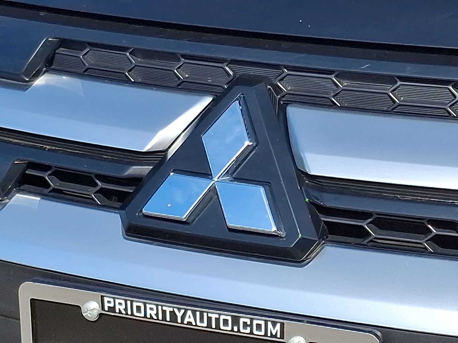 Thumbnail: 2023 Mitsubishi Outlander Sport - 34