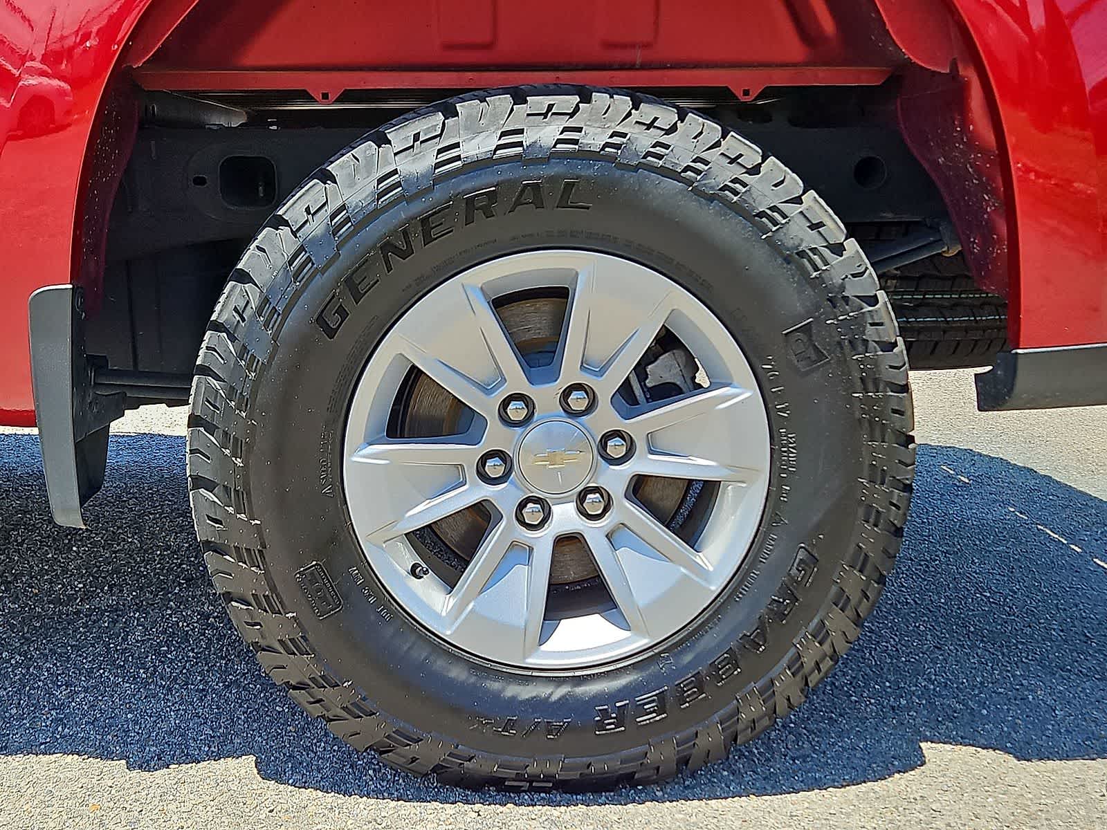 Thumbnail: 2023 Chevrolet Silverado 1500 - 37