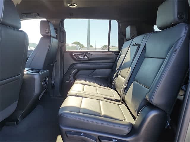 Thumbnail: 2023 Chevrolet Suburban - 26