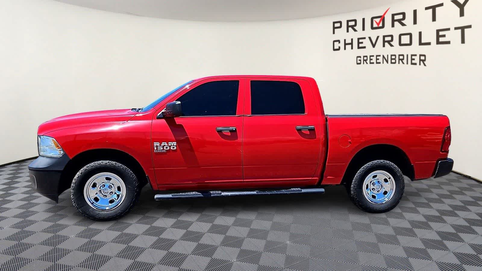 Thumbnail: 2019 RAM 1500 Classic - 5
