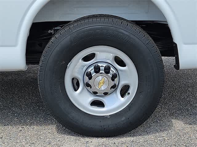 Thumbnail: 2025 Chevrolet Express - 7