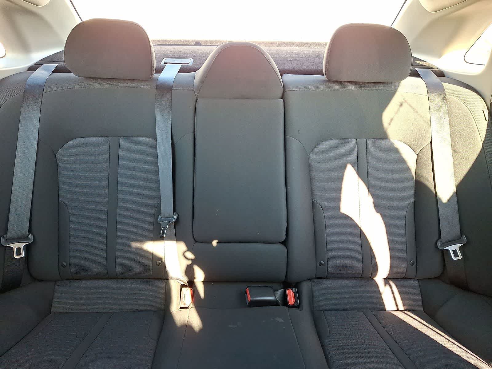 Thumbnail: 2023 Kia K5 - 14