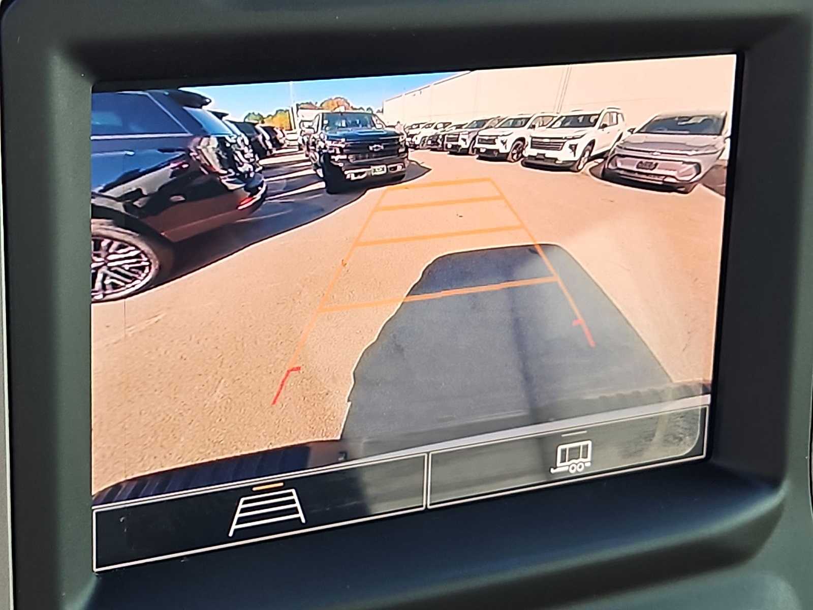 Thumbnail: 2025 Chevrolet Silverado 2500 - 17