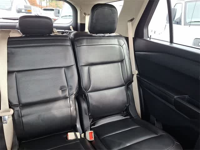 Thumbnail: 2020 Ford Explorer - 15