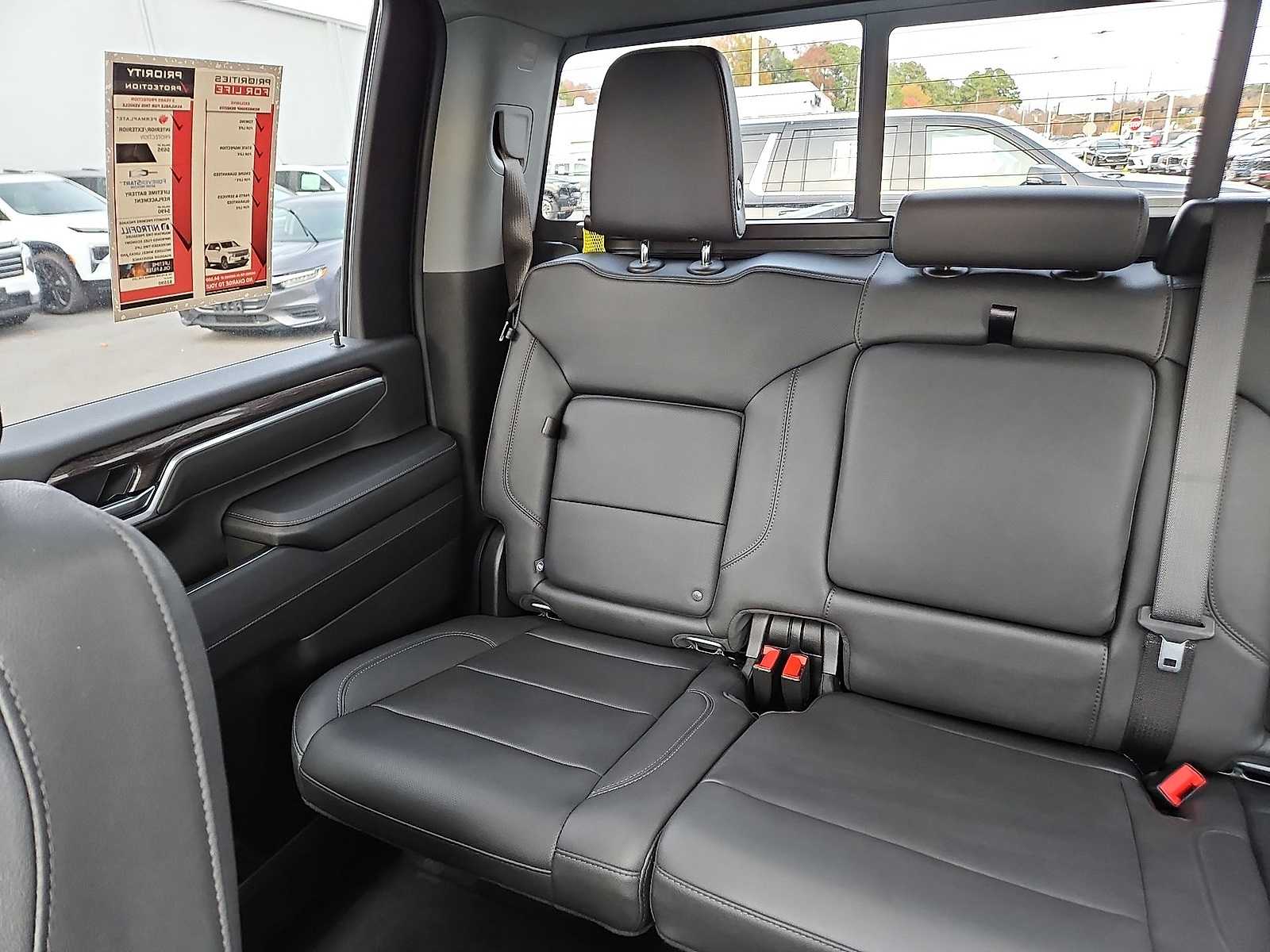 Thumbnail: 2025 Chevrolet Silverado 3500 - 13