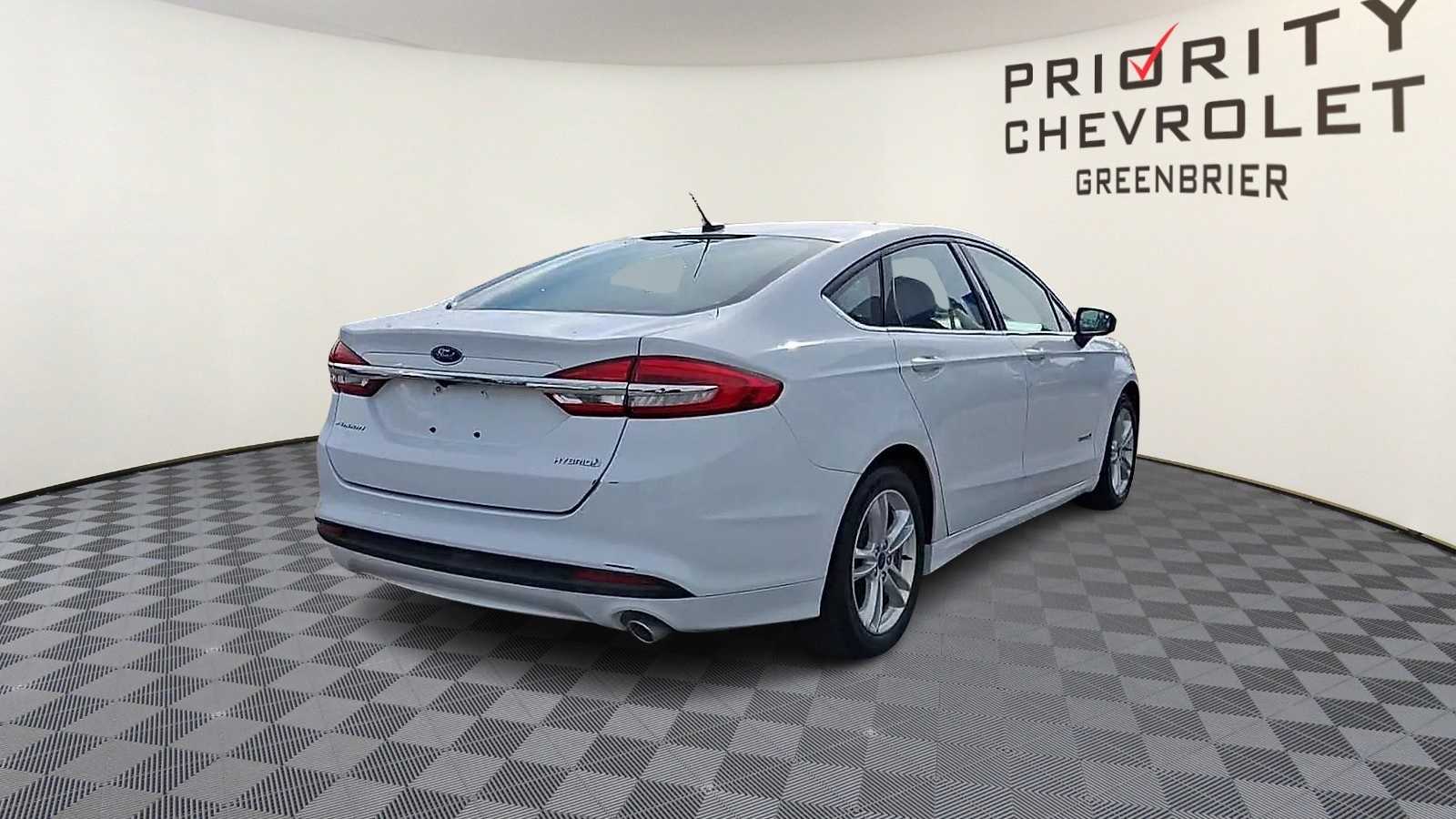 Thumbnail: 2018 Ford Fusion - 8
