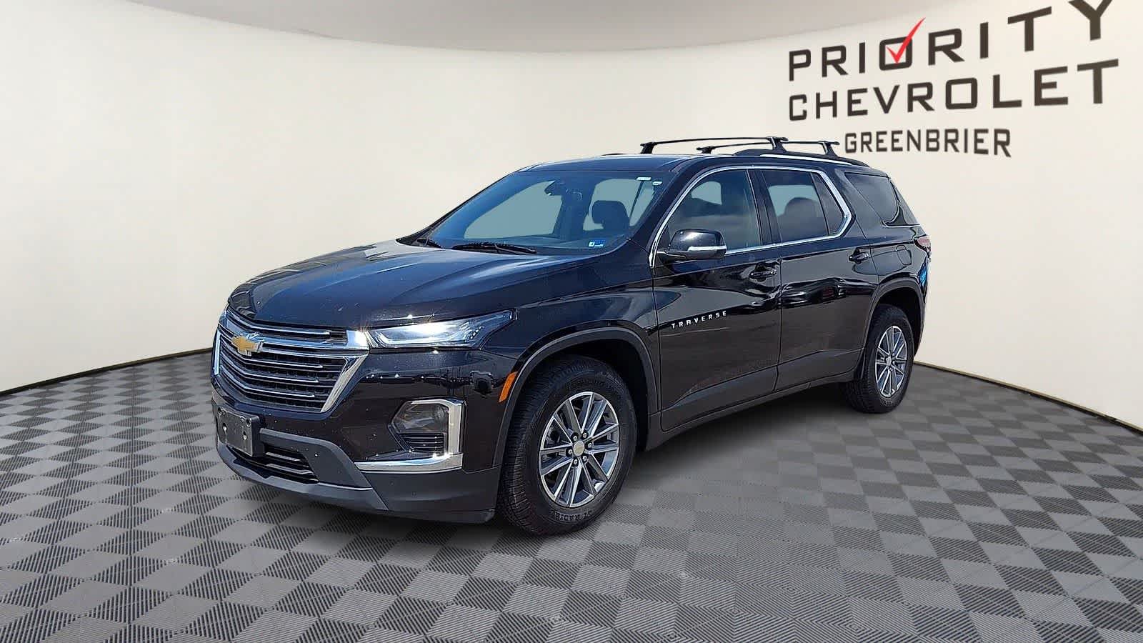 Thumbnail: 2023 Chevrolet Traverse - 4