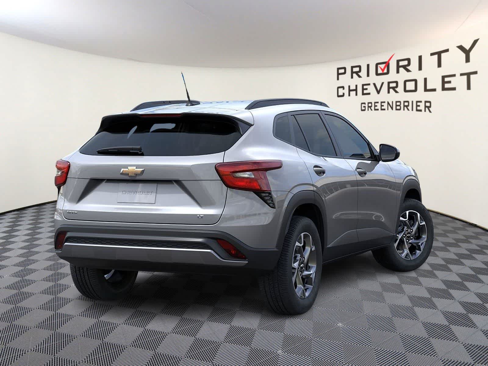 Thumbnail: 2026 Chevrolet Trax - 4