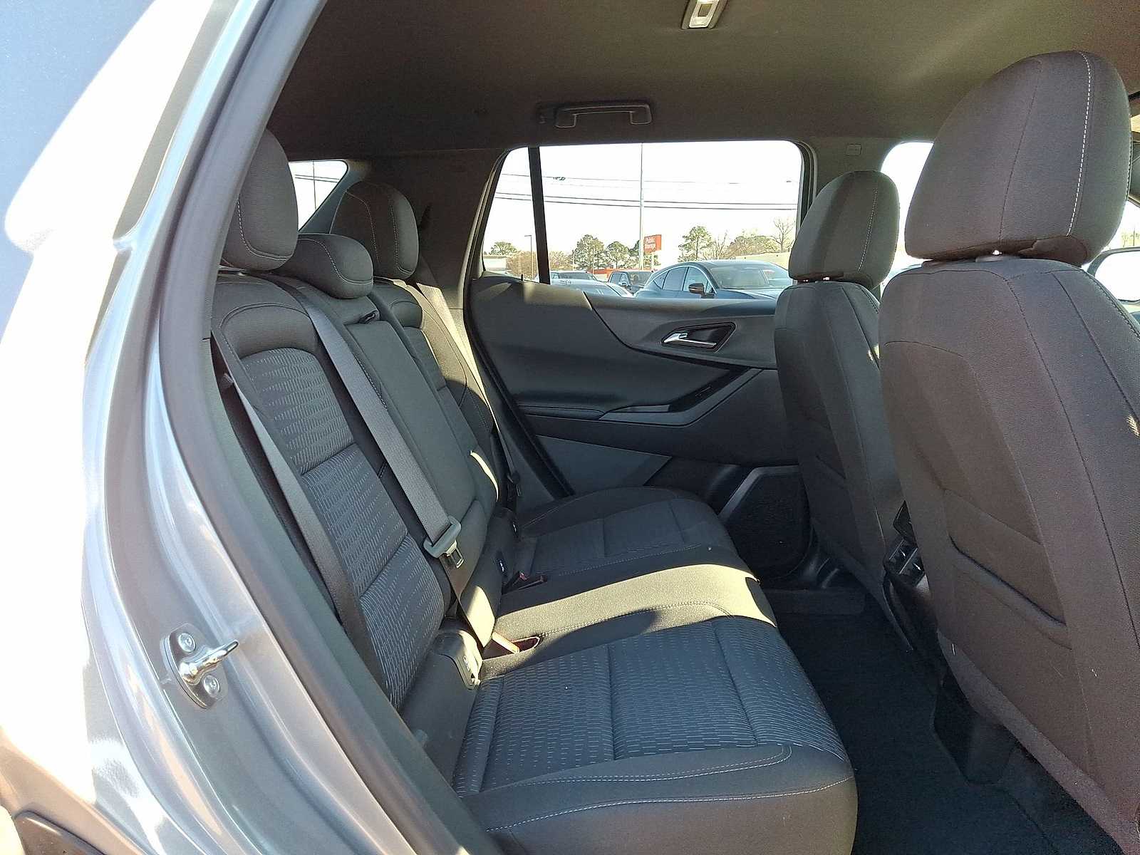 Thumbnail: 2025 Chevrolet Equinox - 32