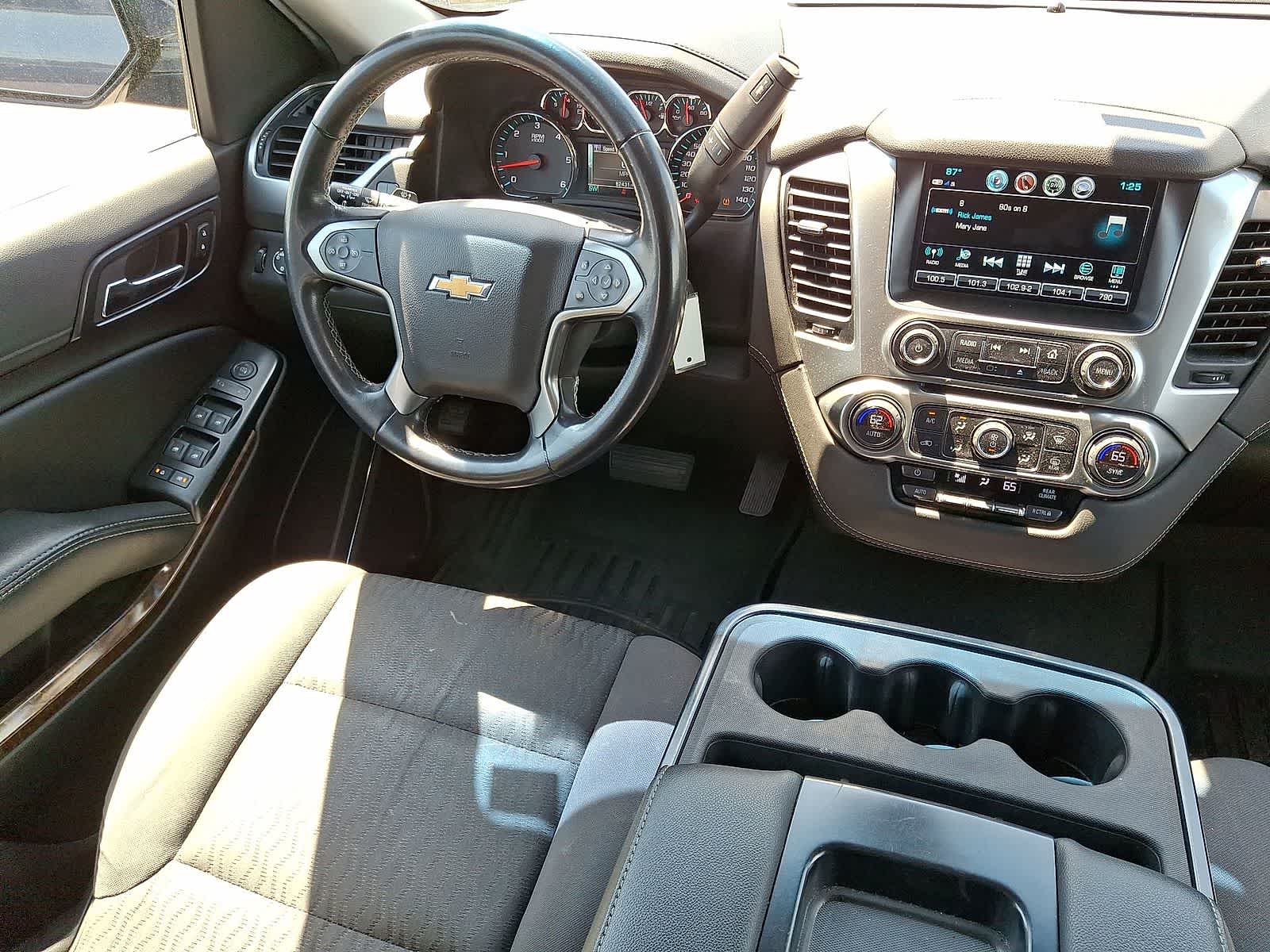 Thumbnail: 2020 Chevrolet Suburban - 10